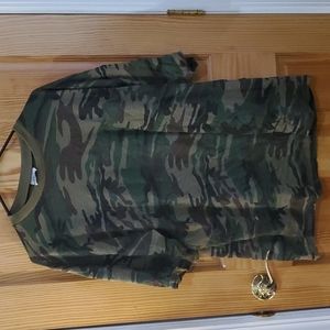 Camo t shirt